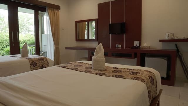 Standard Twin Room