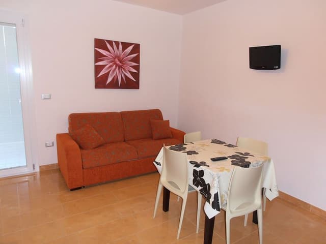 Comfort Apartment, 3 Bedrooms, Private Bathroom