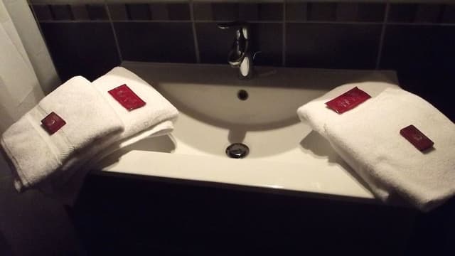 Twin Room, 2 Twin Beds