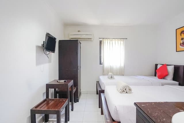 Twin Room