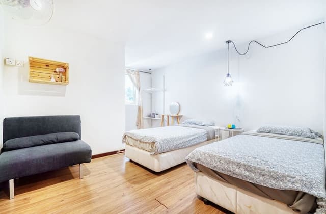 Standard Twin Room
