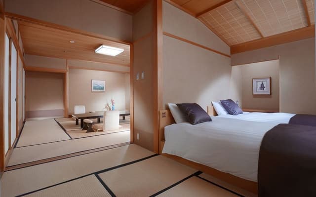 Suite with Tatami Area