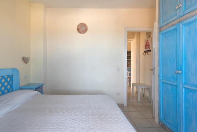 One-Bedroom Apartment with sea View