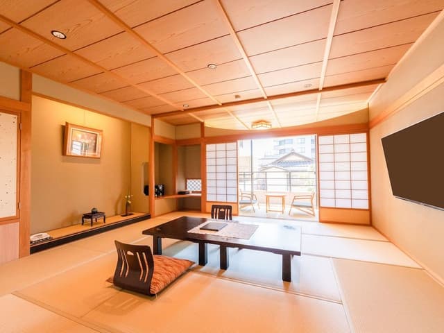 Superior Suite, Non Smoking, Garden View