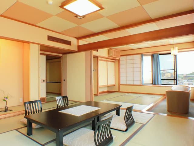 Japanese Style Room, 10 Tatami-mats, City View