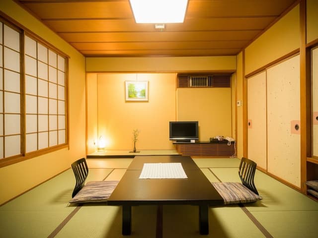 Japanese Style Room, 10 Tatami-mats, City View