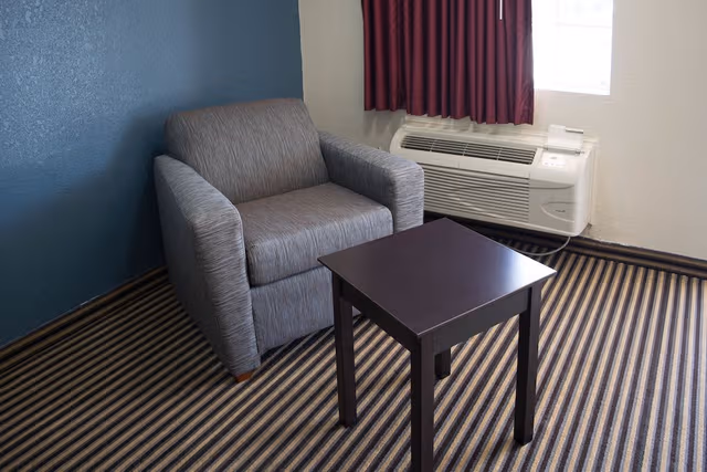 Single Room, 1 King Bed, Non Smoking