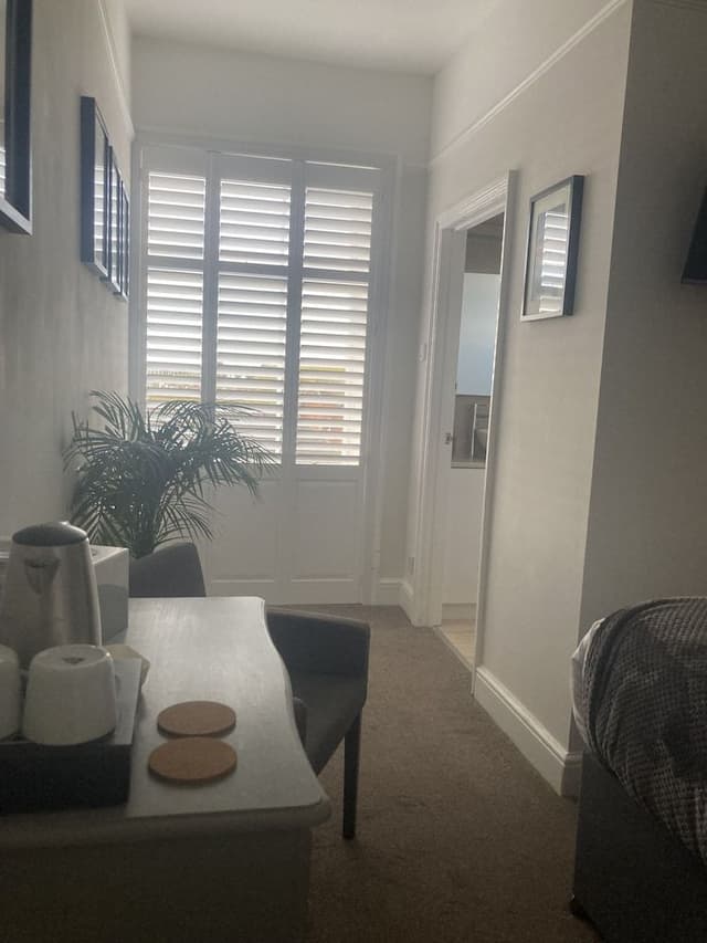 Double Room (Room 9, Gloucester, Second Floor)