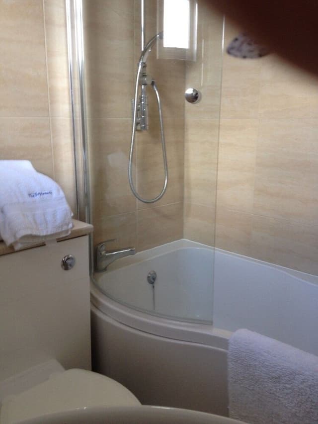 Double Room (Room 9, Gloucester, Second Floor)