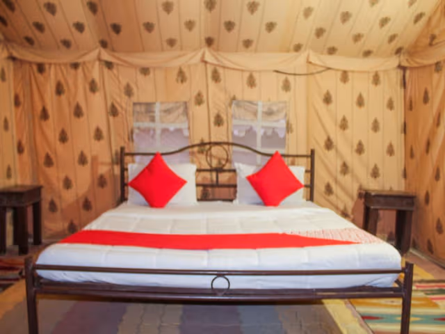 Deluxe Double or Twin Room