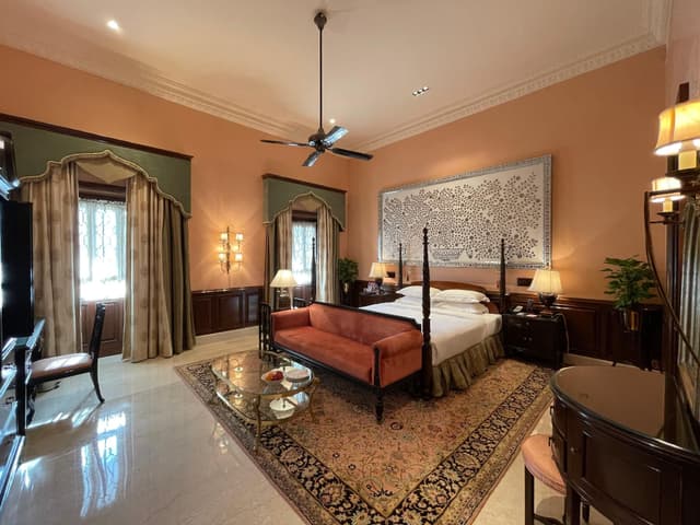 Palace Room Garden View King Bed