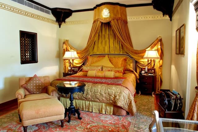 Palace Room Garden View King Bed