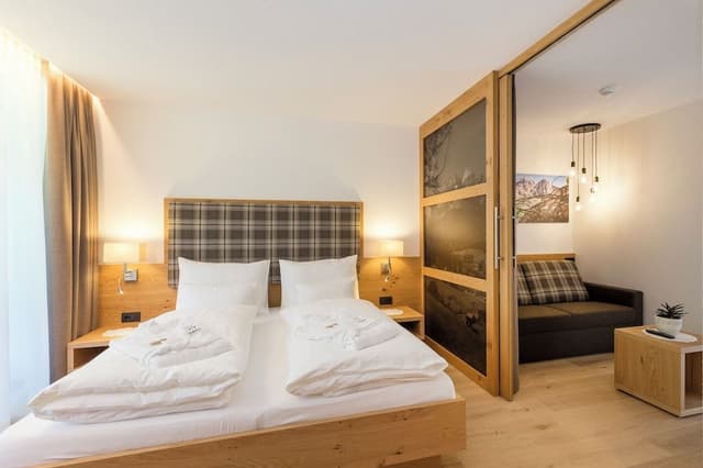 Deluxe Quadruple Room, 2 Bedrooms (Monte Elmo)