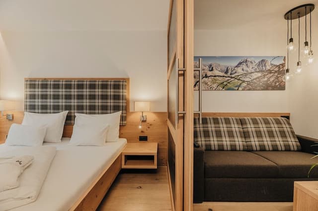 Deluxe Quadruple Room, 2 Bedrooms (Monte Elmo)