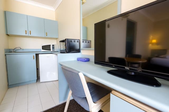 Executive Room with Spa and Kitchenette