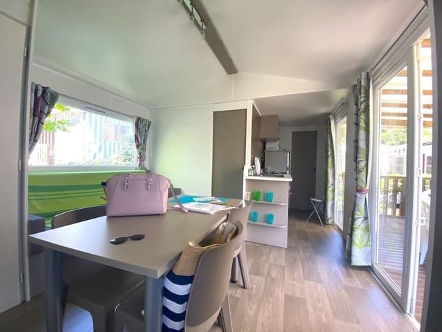 Family Mobile Home, 2 Bedrooms (4-6 people)