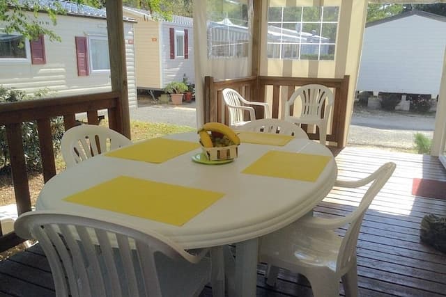 Family Mobile Home (6-8 people)