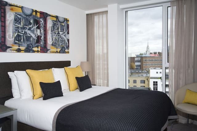 Suite, 2 Bedrooms, City View