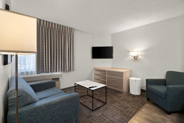 Room, 1 Queen Bed, Accessible, Non Smoking (Roll-In Shower)