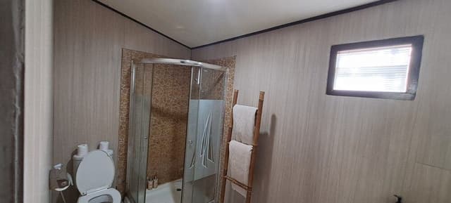 Standard Room, Corner