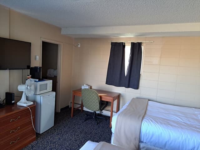 Basic Double Room