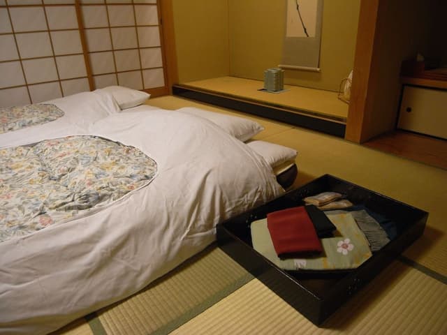 Japanese Room Semi-suite