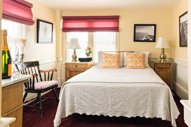Classic Room, 1 Queen Bed