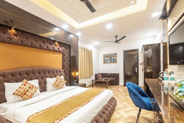 Superior Suite