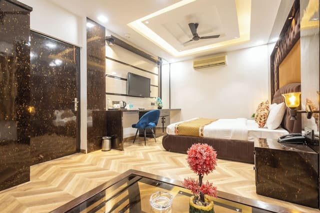 Superior Suite
