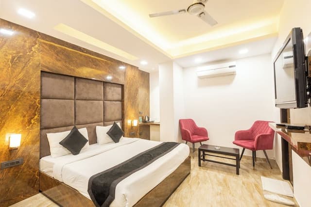 Deluxe Double Room