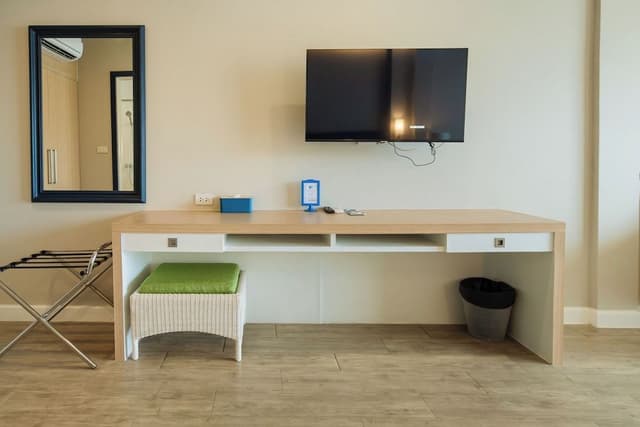 Premier Triple Room