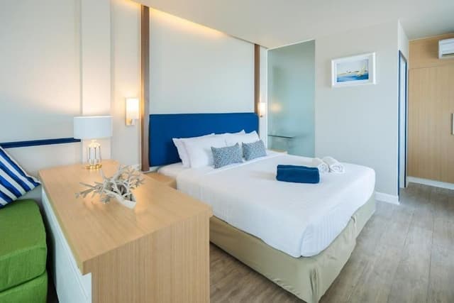 Premier Triple Room, Sea View