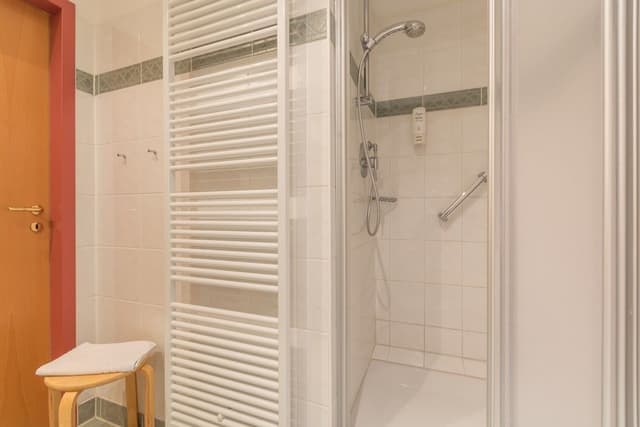 Basic Double Room, 1 Double Bed