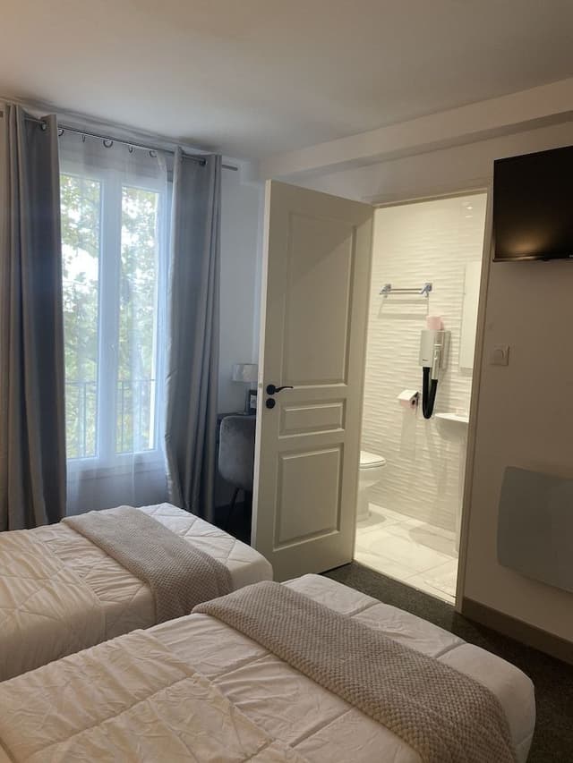 Comfort Twin Room