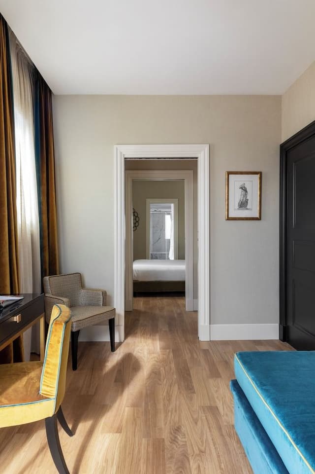 Executive Suite, Balcony, City View