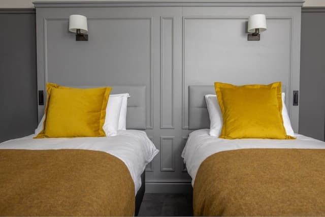 Superior Twin Room