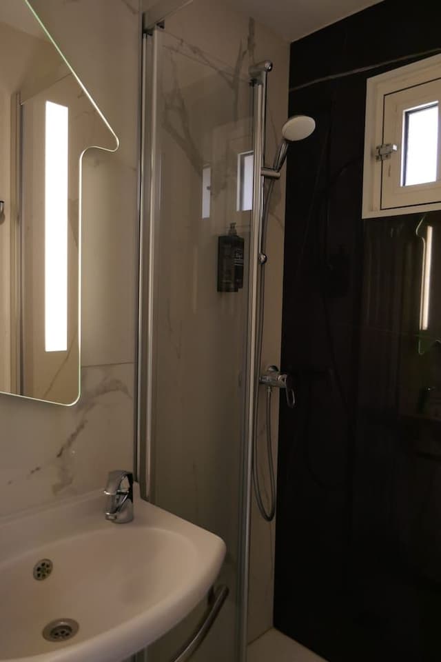 Classic Room, 1 Double Bed, Private Bathroom