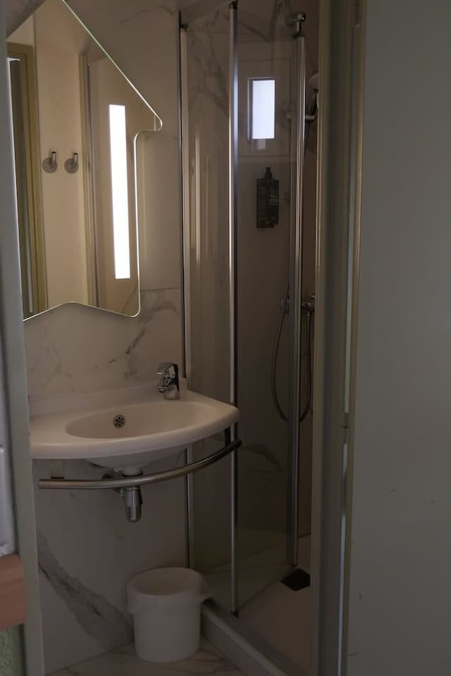 Classic Room, 1 Double Bed, Private Bathroom