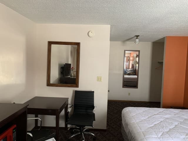 2 Double Bed With Lake View