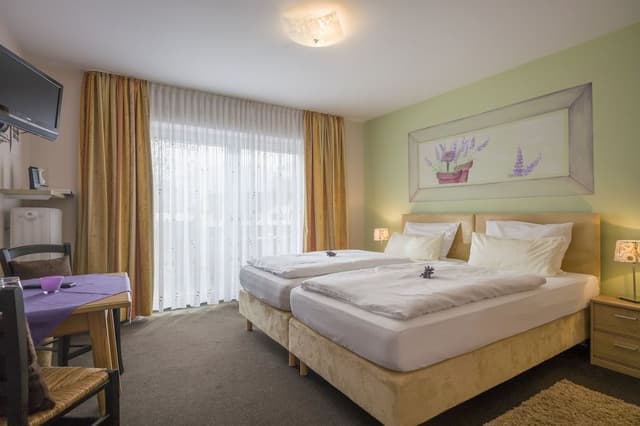 Double Room (Provonce)
