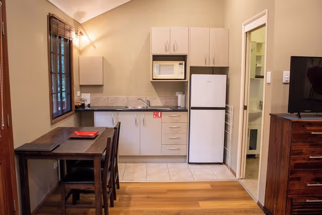 Standard Cabin (The Cottage)