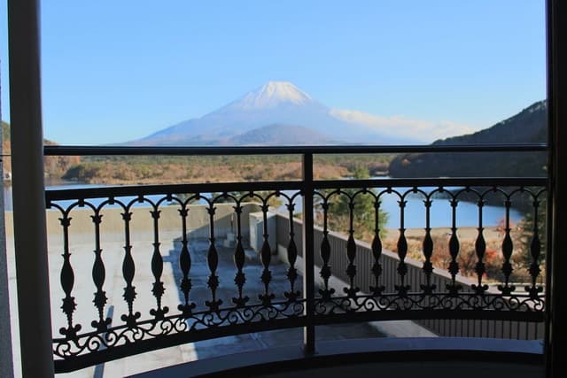 Japanese Western Style Room B 16sqm (Private Bathroom, Mount Fuji and Lake Shoji View), Non Smoking