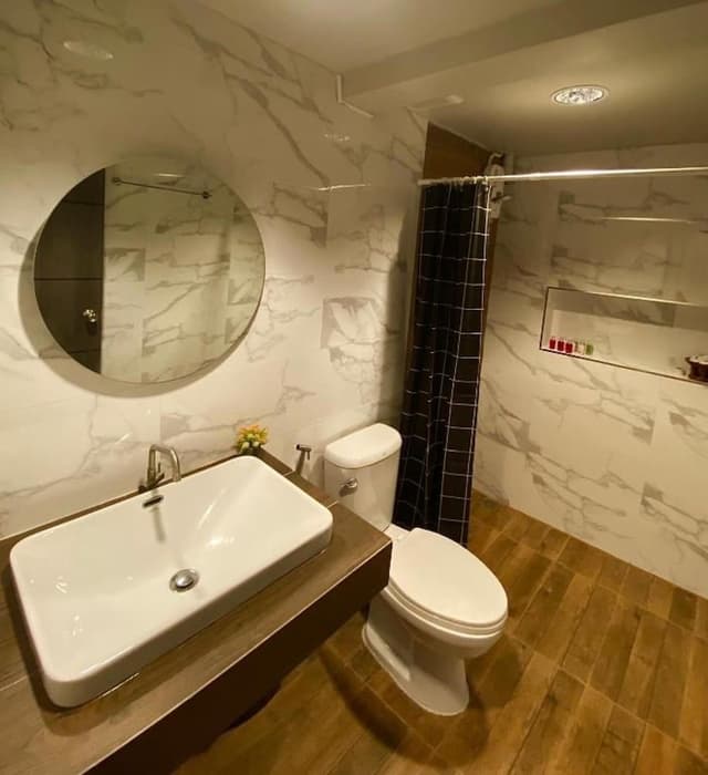Family Room, Private Bathroom