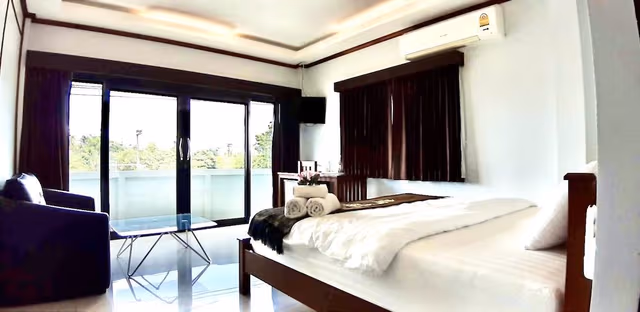 GRAND DELUXE DOUBLE ROOM