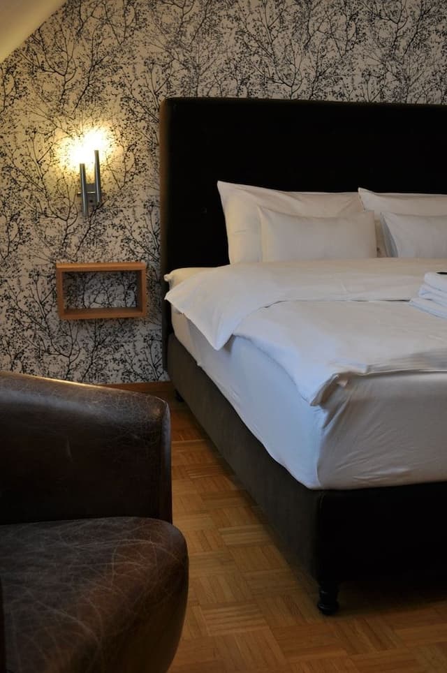 Double Room with Shared Bathroom