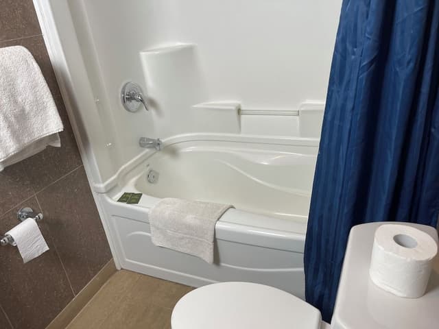 Comfort Room, 2 Queen Beds, Non Smoking