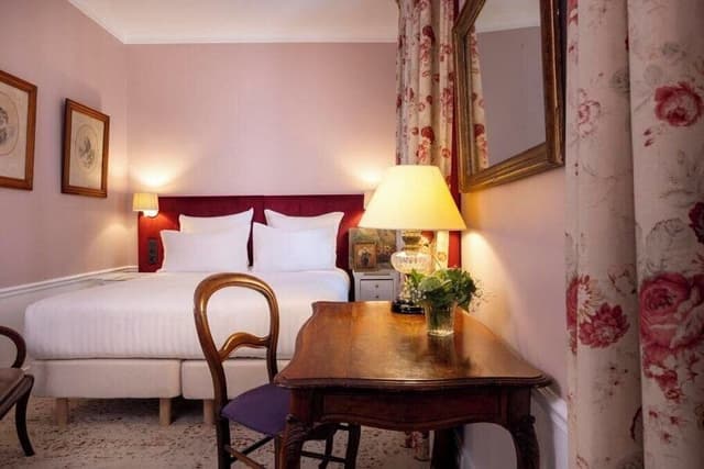 Classic Double Room