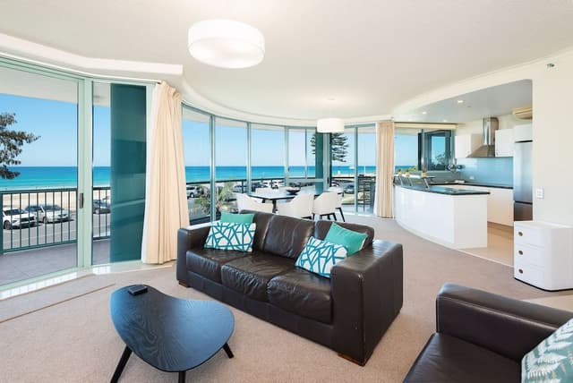 2 Bedrooms Ocean View