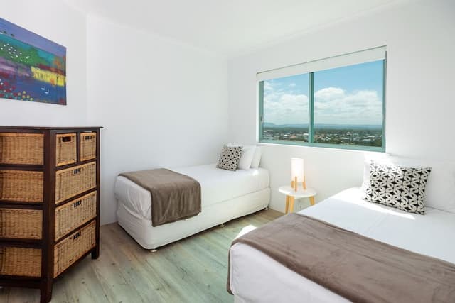 2 Bedrooms Ocean View