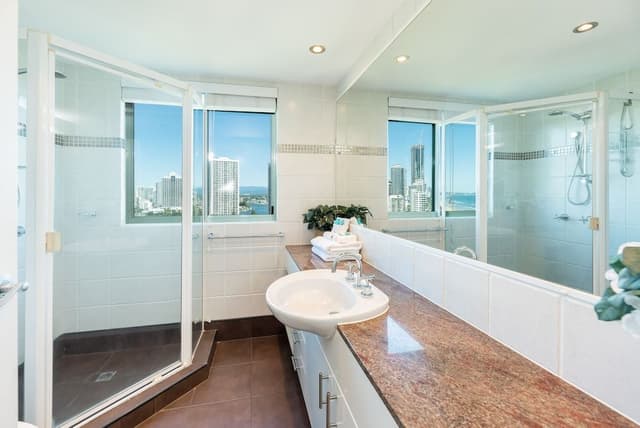 2 Bedrooms Ocean View